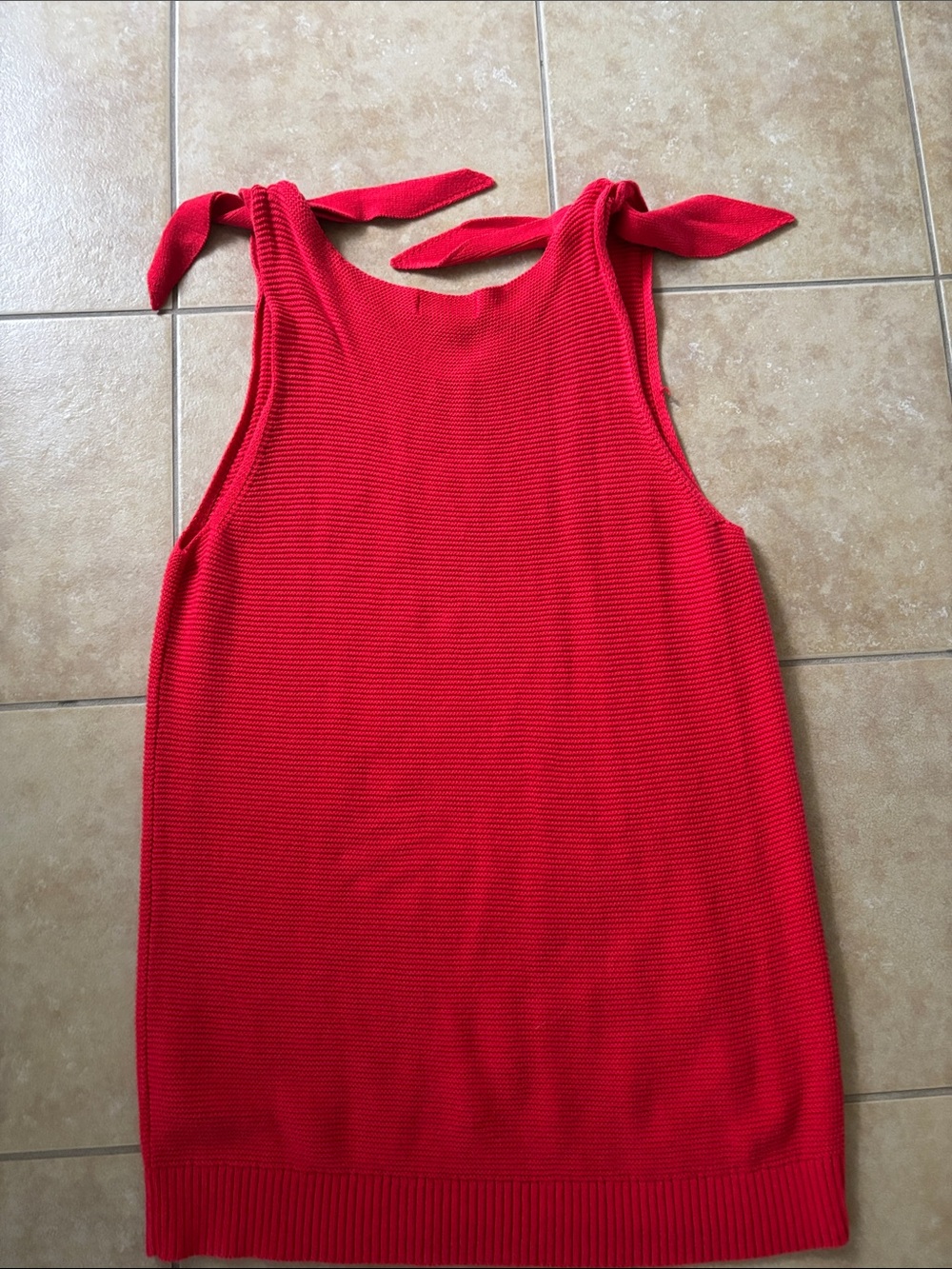 Ava & Viv Bright Red Tie-Shoulder V-Neck Knit Tank - Picture 6 of 6